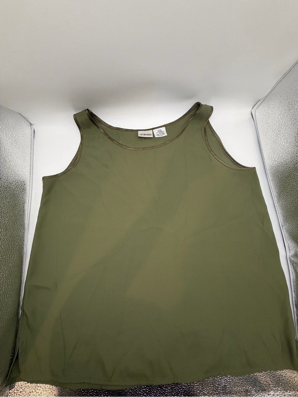 LIz Baker Blouse Womens Size Large Dark Green Sleeveless Round Neck Tank Top